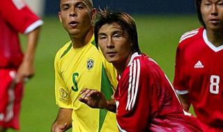 中国足球队进入世界杯